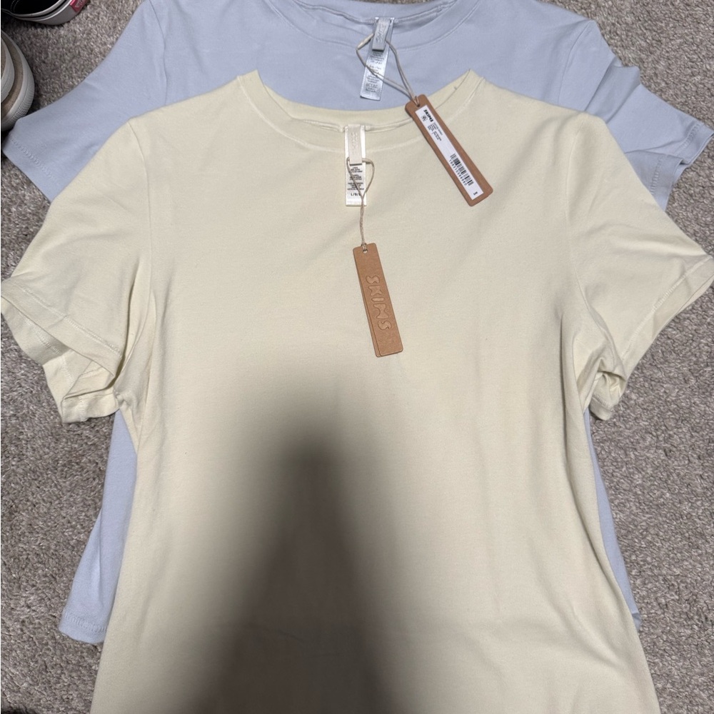 SKIMS NWT cotton jersey Short Sleeve Tee